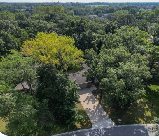 8647 Magnolia Street, St. John, IN 46373