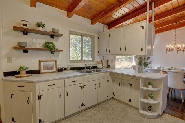 3206 Laventure Drive, Chamblee, GA 30341