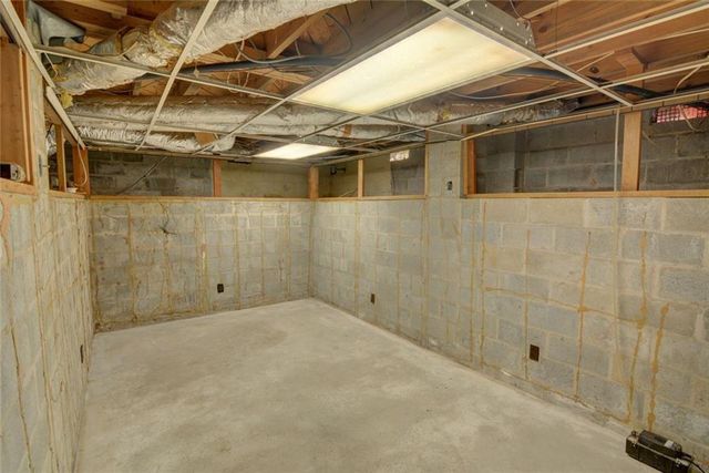 3206 Laventure Drive, Chamblee, GA 30341