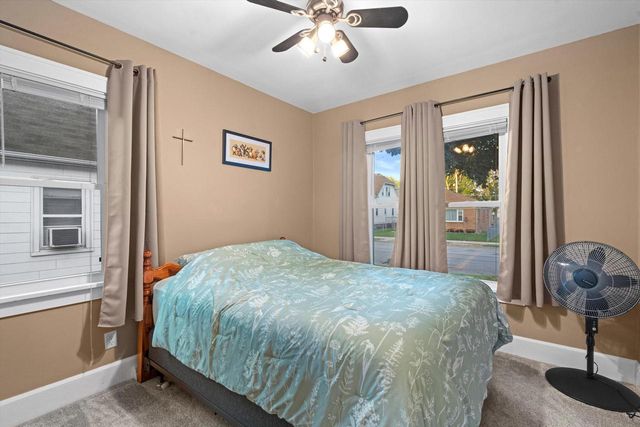 2008 Case AVENUE, Racine, WI 53403