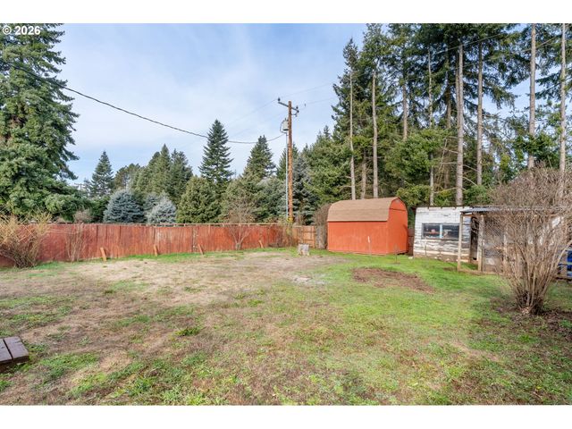 3400 Bradley Dr, Hood River, OR 97031