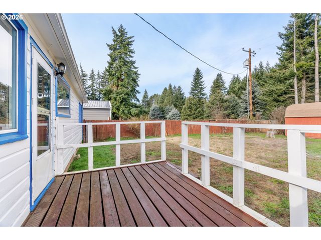 3400 Bradley Dr, Hood River, OR 97031