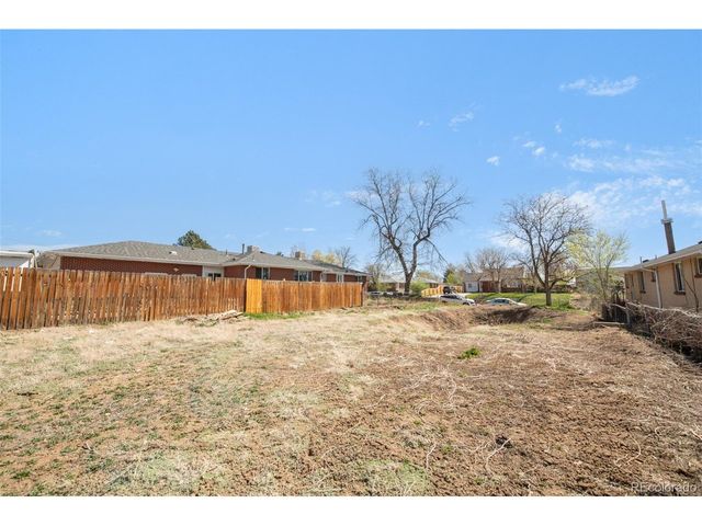 909 Wolff St, Denver, CO 80204