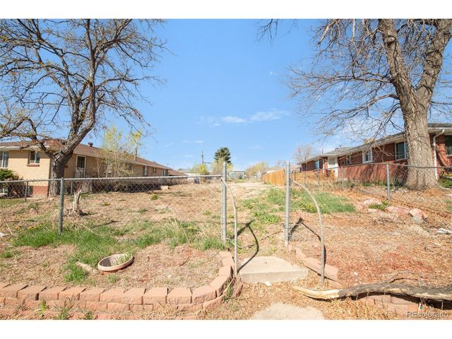 909 Wolff St, Denver, CO 80204