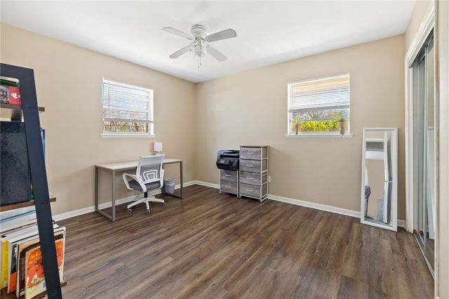 901 Bel Air Drive, Fayetteville, AR 72703