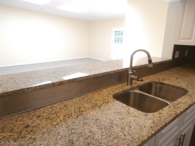 23551 S Woodland Road, Shaker Heights, OH 44122