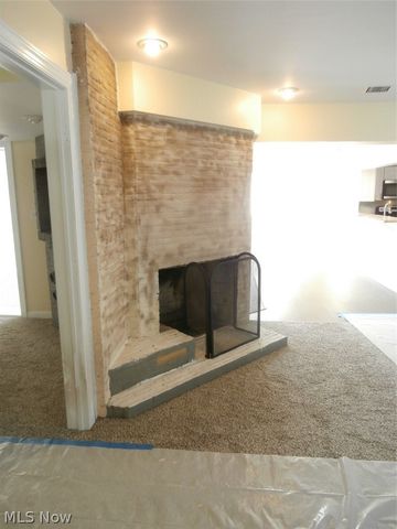 23551 S Woodland Road, Shaker Heights, OH 44122