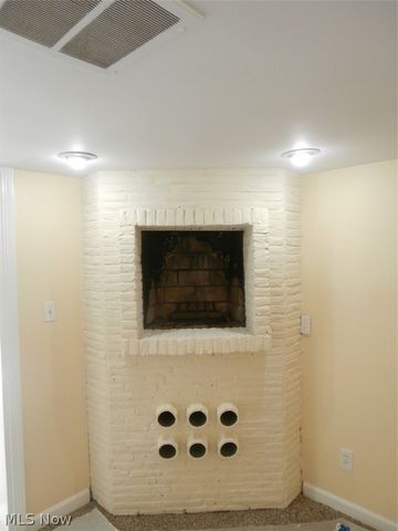 23551 S Woodland Road, Shaker Heights, OH 44122
