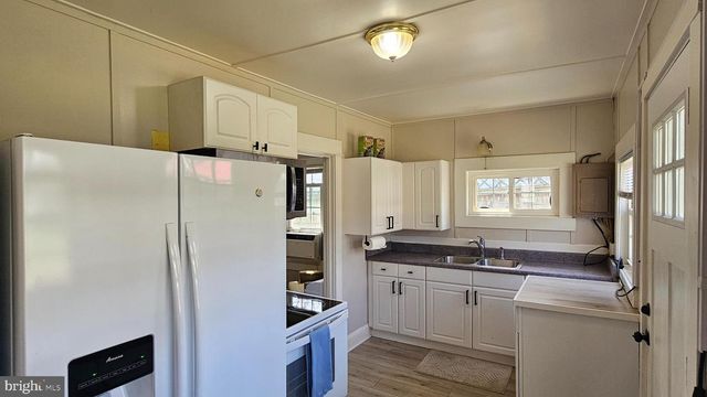 246 BAY AVE, Prince Frederick, MD 20678