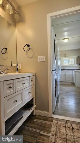 246 BAY AVE, Prince Frederick, MD 20678