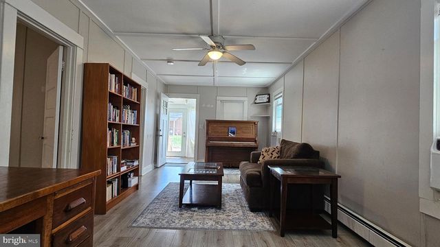 246 BAY AVE, Prince Frederick, MD 20678