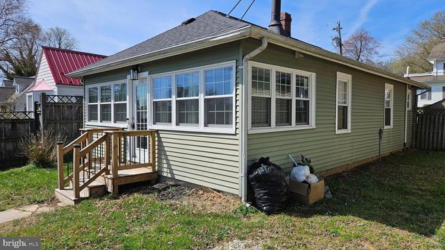 246 BAY AVE, Prince Frederick, MD 20678