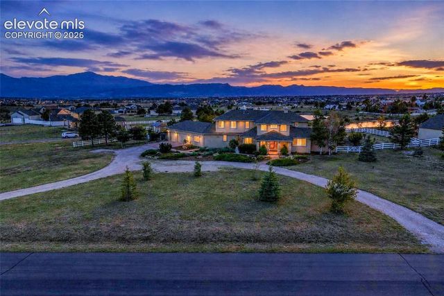 7170 Silver Ponds Heights, Colorado Springs, CO 80908