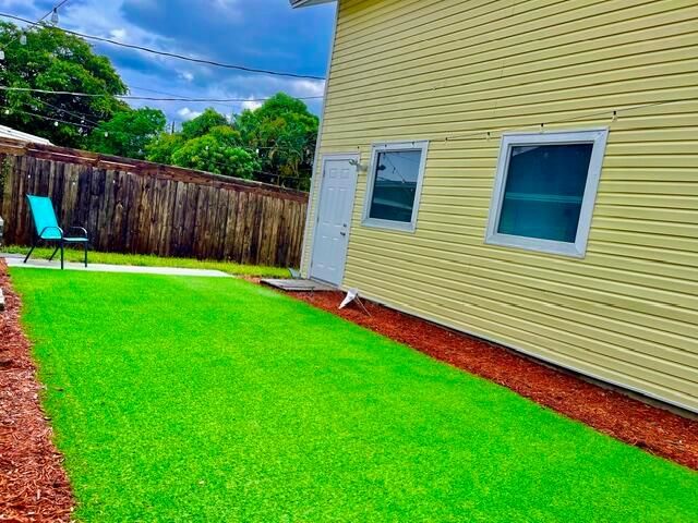 5216 NE 20TH Avenue, Pompano Beach, FL 33064