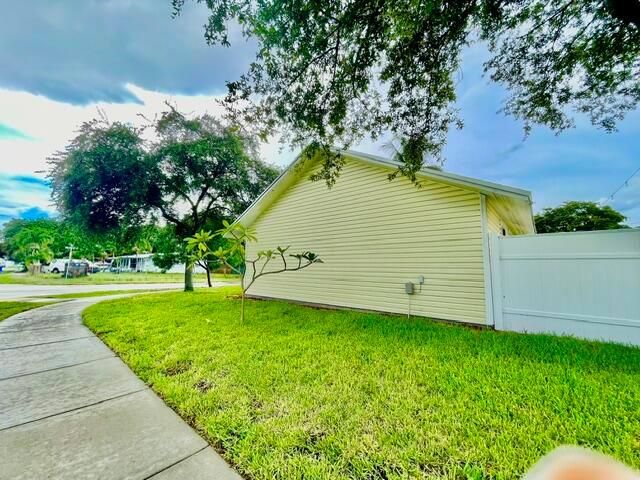 5216 NE 20TH Avenue, Pompano Beach, FL 33064