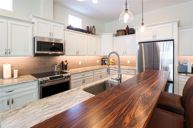 6308 S CLARK AVENUE, Tampa, FL 33616