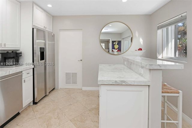 1147 Buchanan St, Hollywood, FL 33019