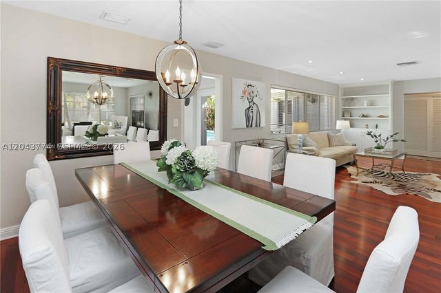 1147 Buchanan St, Hollywood, FL 33019