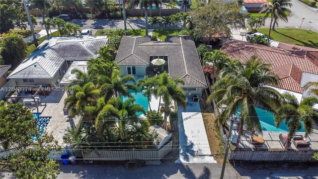 1147 Buchanan St, Hollywood, FL 33019