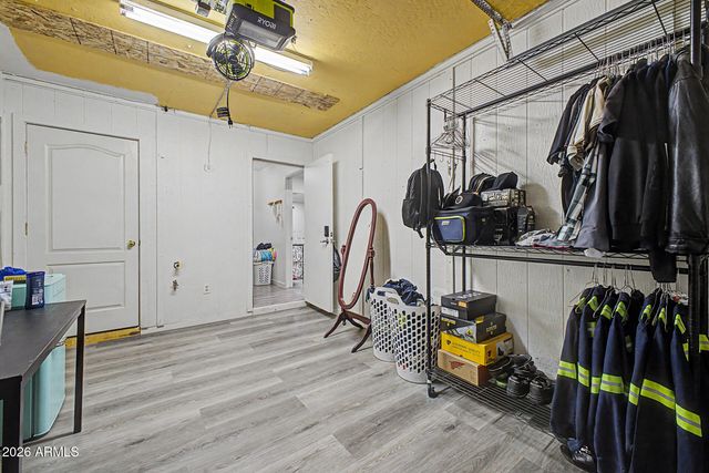 649 N 69TH Avenue, Phoenix, AZ 85043