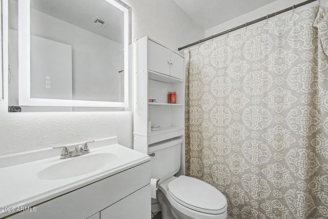 649 N 69TH Avenue, Phoenix, AZ 85043