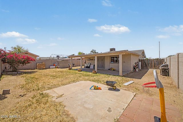 649 N 69TH Avenue, Phoenix, AZ 85043