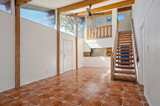 302 Venture BLVD S, Lago Vista, TX 78645