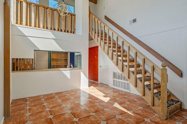 302 Venture BLVD S, Lago Vista, TX 78645