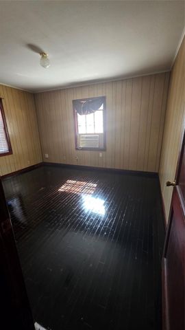 7730 Junior Street, Houston, TX 77012