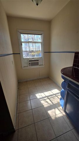 7730 Junior Street, Houston, TX 77012