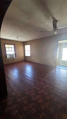 7730 Junior Street, Houston, TX 77012