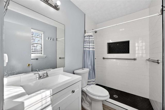 597 Wilmont Drive, Jonesboro, GA 30238