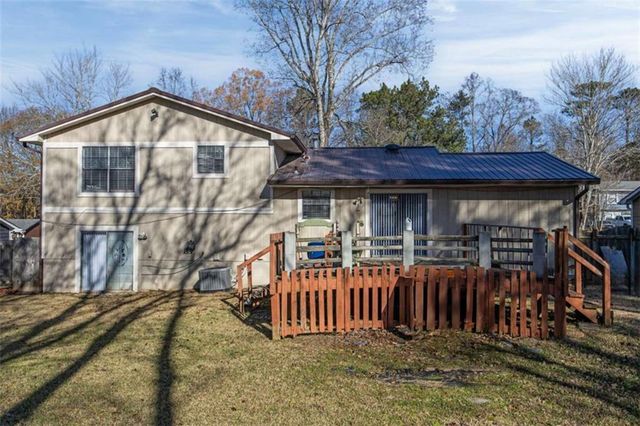 597 Wilmont Drive, Jonesboro, GA 30238