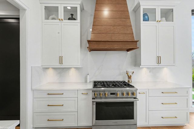 66507 Meadowlands Court, Washington Twp, MI 48095