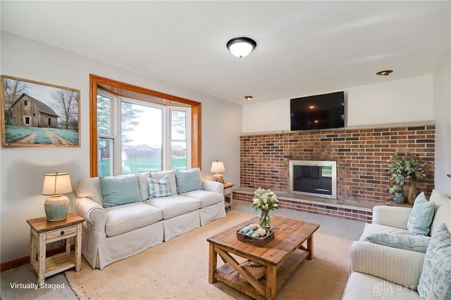 5998 Sterling Court, Tipp City, OH 45371