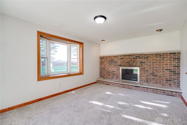 5998 Sterling Court, Tipp City, OH 45371