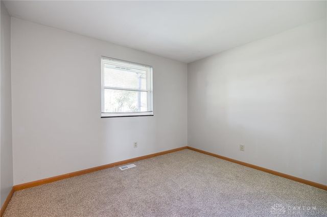 5998 Sterling Court, Tipp City, OH 45371