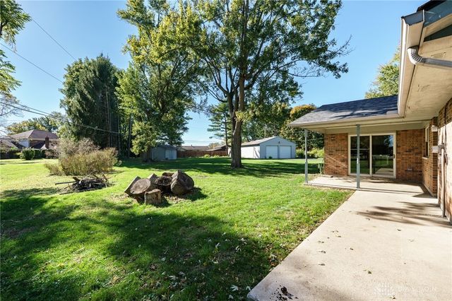 5998 Sterling Court, Tipp City, OH 45371