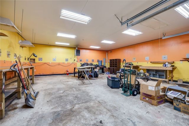 5998 Sterling Court, Tipp City, OH 45371