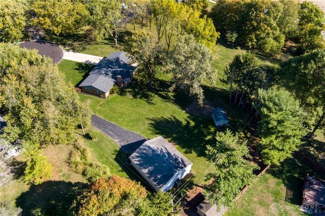 5998 Sterling Court, Tipp City, OH 45371