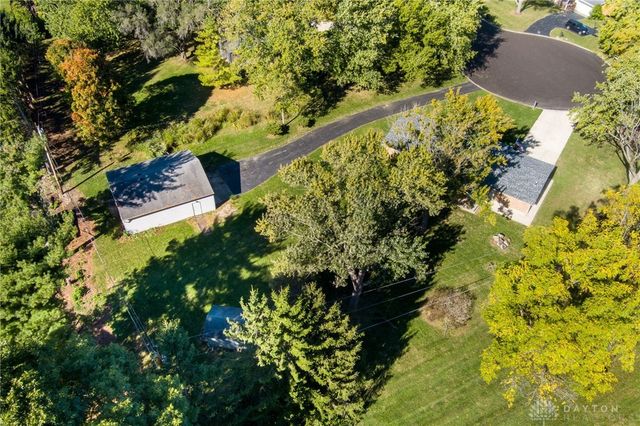 5998 Sterling Court, Tipp City, OH 45371