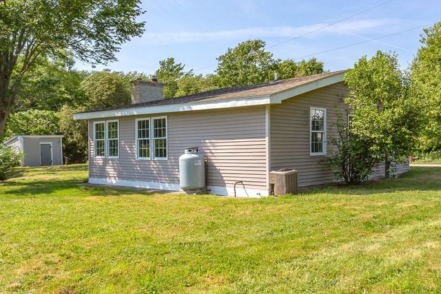 120 &124 Pelletier Lane, Tiverton, RI 02878