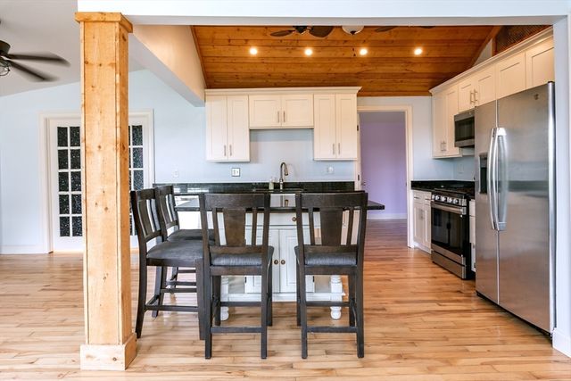120 &124 Pelletier Lane, Tiverton, RI 02878