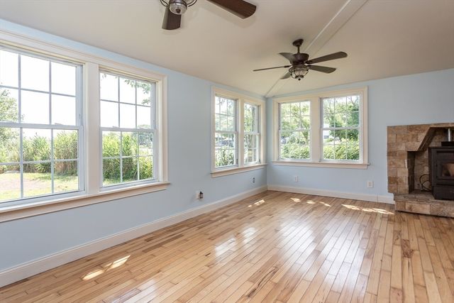 120 &124 Pelletier Lane, Tiverton, RI 02878