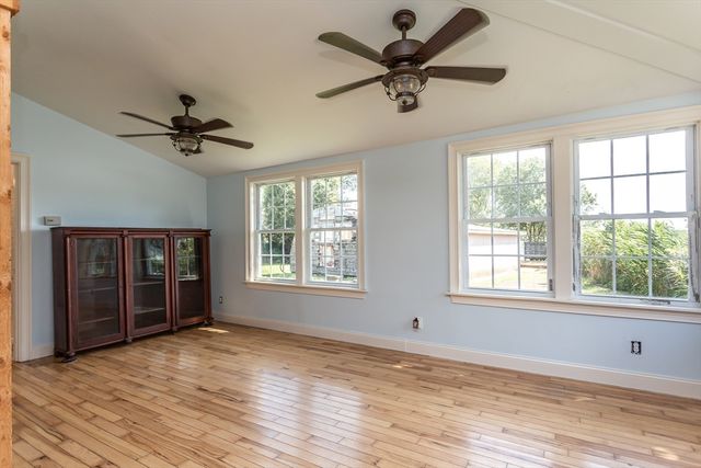 120 &124 Pelletier Lane, Tiverton, RI 02878