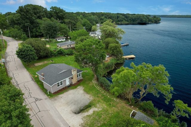 120 &124 Pelletier Lane, Tiverton, RI 02878