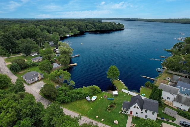 120 &124 Pelletier Lane, Tiverton, RI 02878