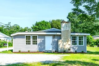 120 &124 Pelletier Lane, Tiverton, RI 02878