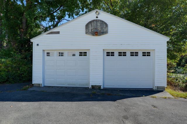 675 Burncoat Street, Worcester, MA 01606