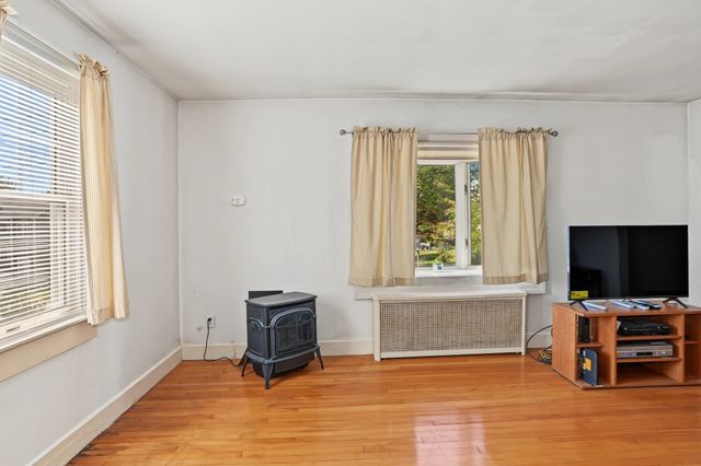 675 Burncoat Street, Worcester, MA 01606